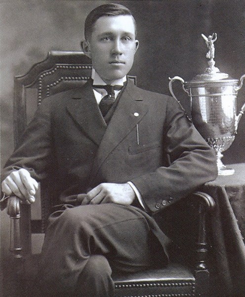 McDermott & trophy 1